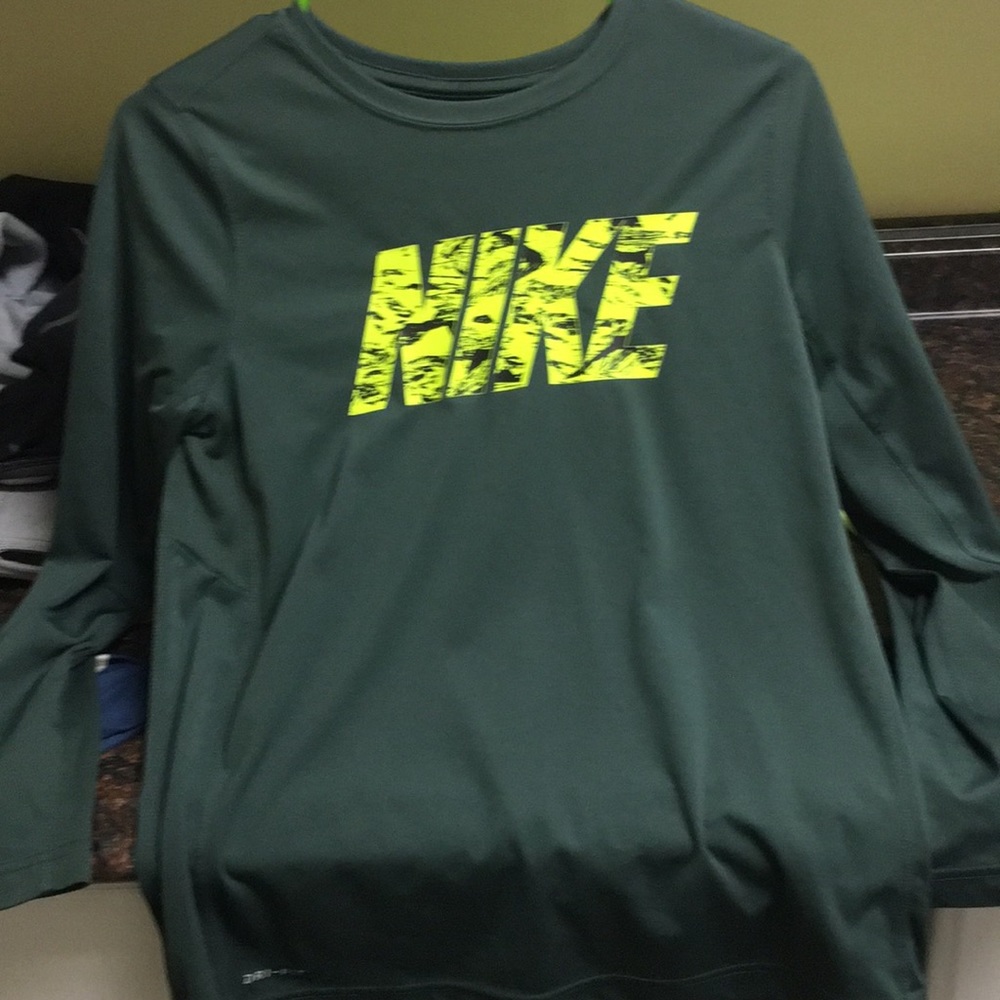 Nike shirt